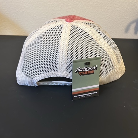 New w/ Tags Trucker Hat - Picture 2 of 3